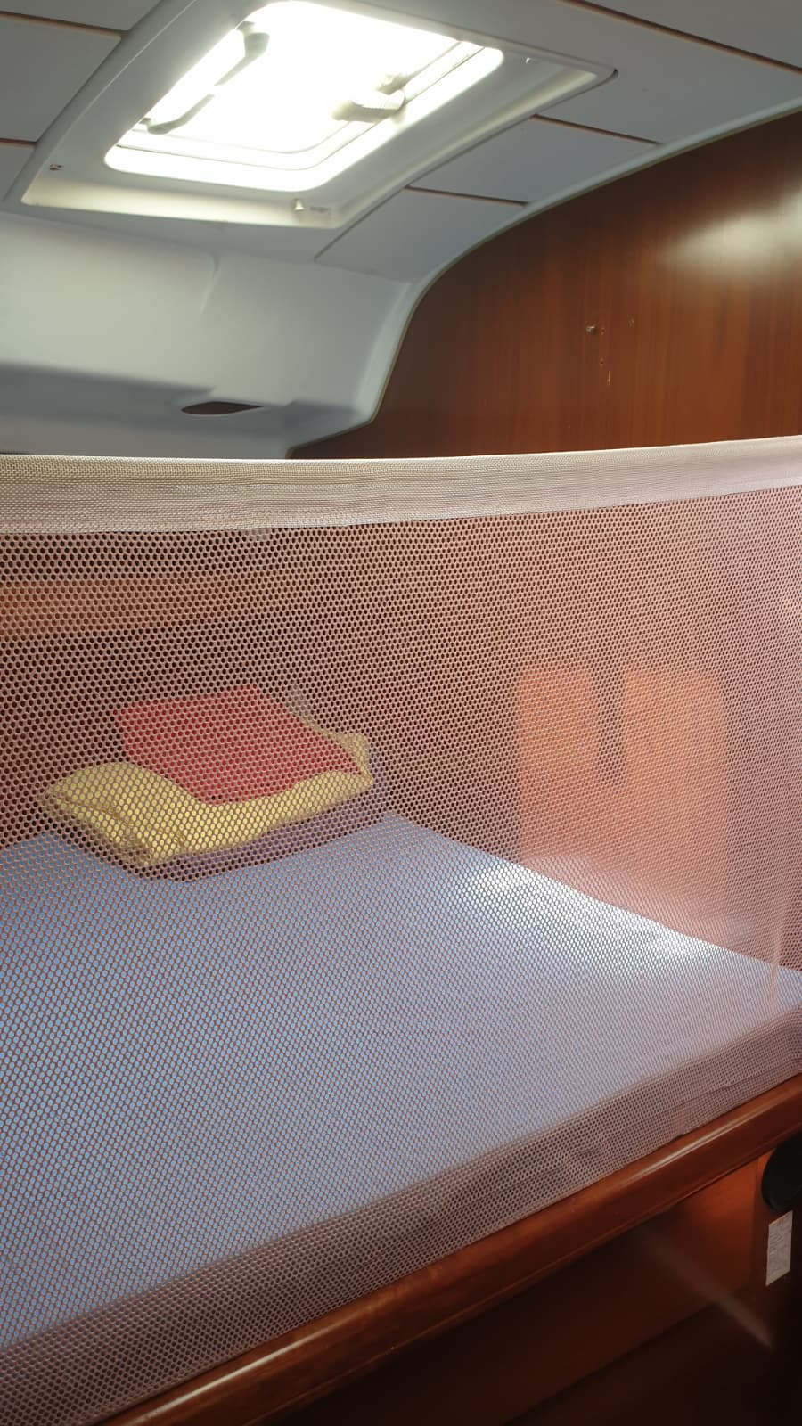 Chambre avant, lit